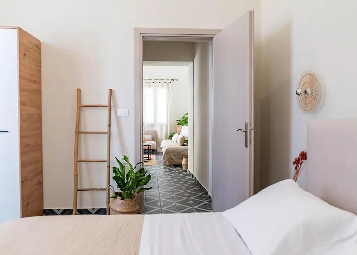 Kosnian B بيت للعطل *